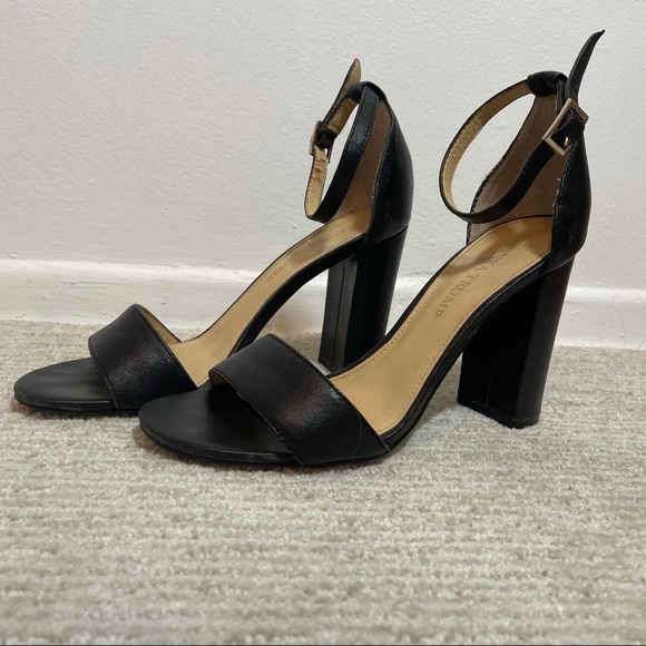 simple black heels 👠 - Picture 5 of 5